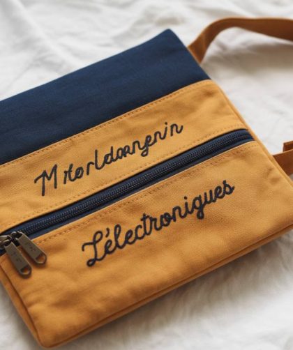 DIY : Coudre une pochette de rangement pour câbles électroniques avec chutes de tissu