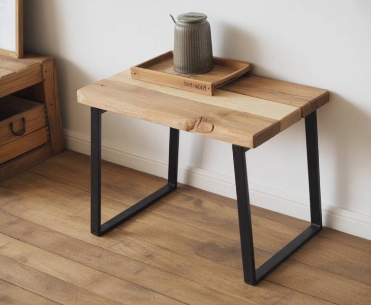 DIY : Fabriquer une table d’appoint en béton et bois pour une déco industrielle chic