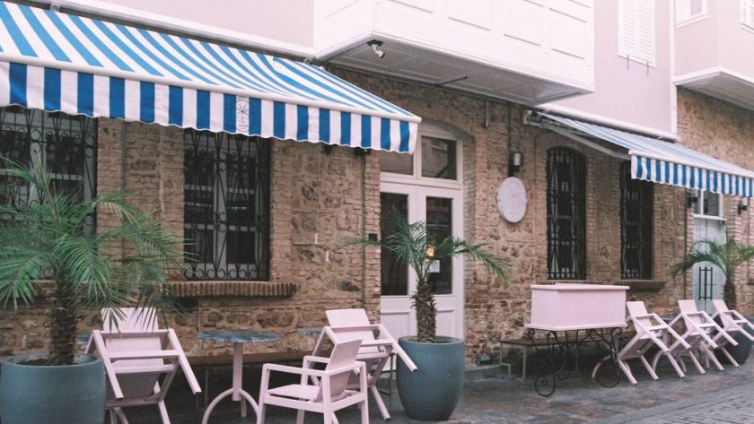 Store banne à angers : comment bien choisir son modèle pour votre terrasse
